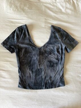 lululemon athletica Black Charcoal Tie-Dye align tee